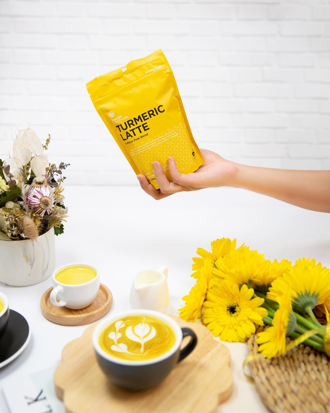 Good Mood Food NZ Jomeis Nutritional Lattes Turmeric Latte